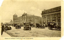 Citizens of Saskatoon leaving for a tour in the country