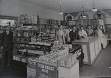 Interior of Kong Lee Grocery Store (2)