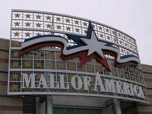 Mall of America Entrance Sign